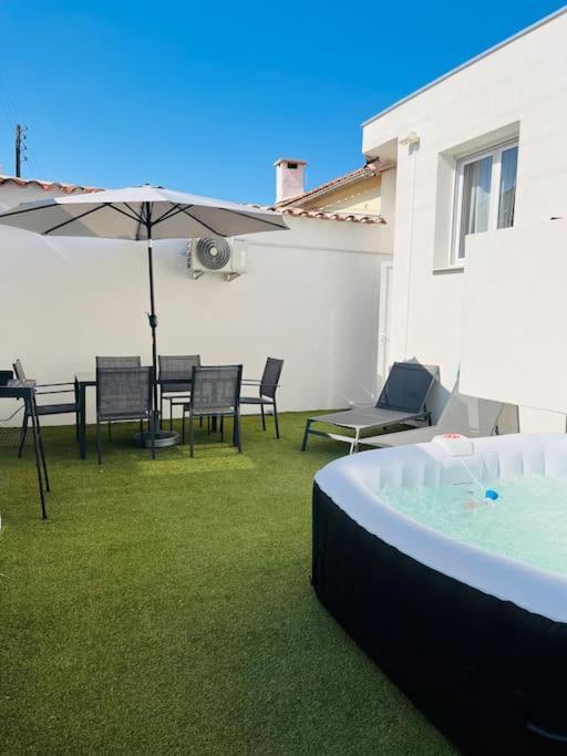 Maison 4 Personnes Avec Jacuzzi *